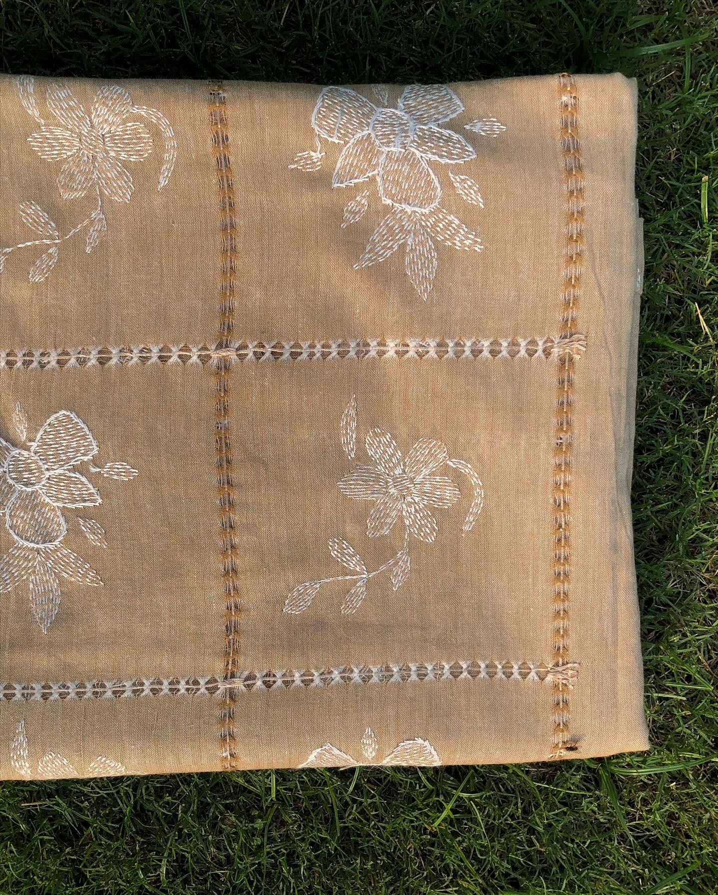 Hand embroidered lawn chaddar